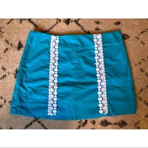 Lilly Pulitzer Blue Embroidered Skort - Size 6